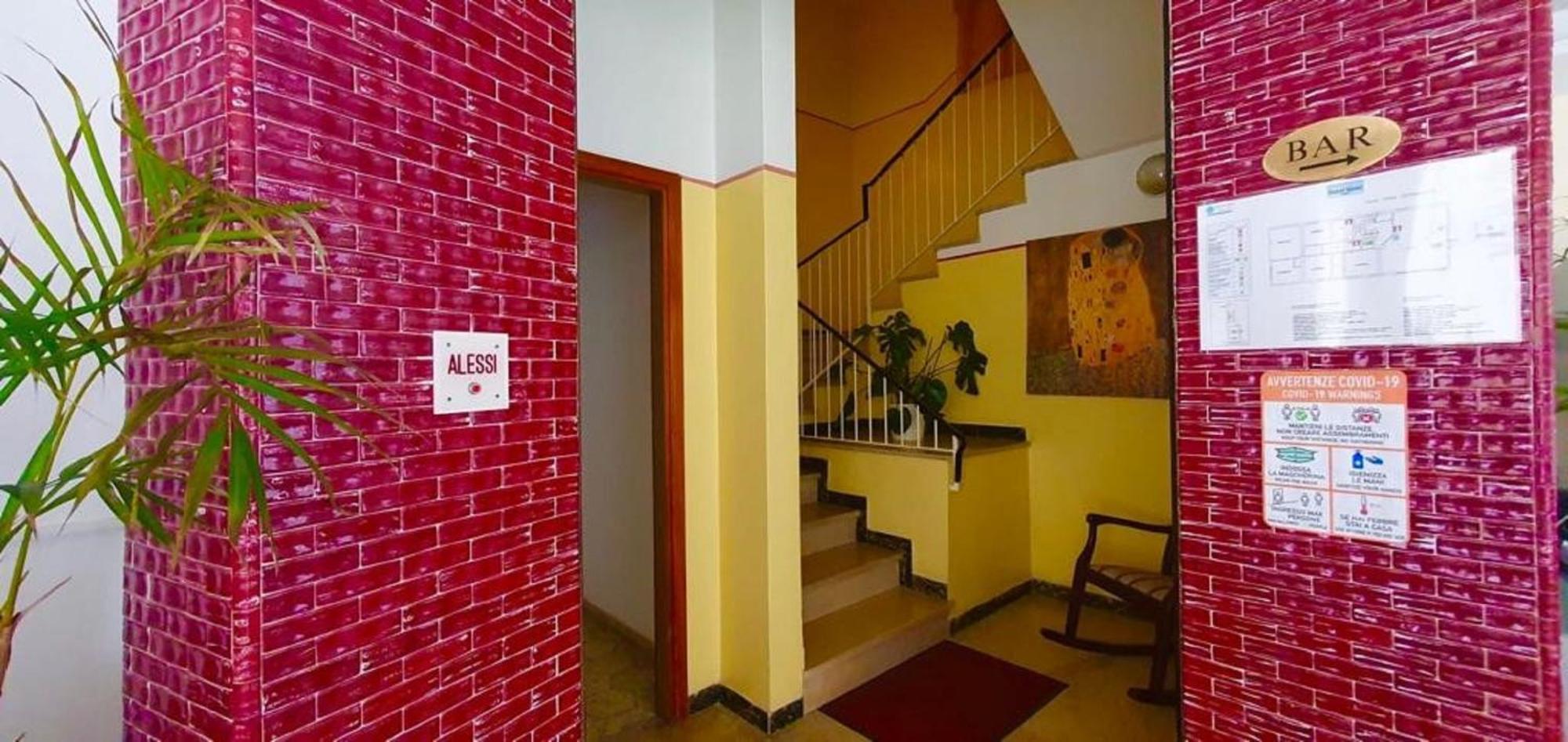 Hotel Alessi** Rimini Esterno foto