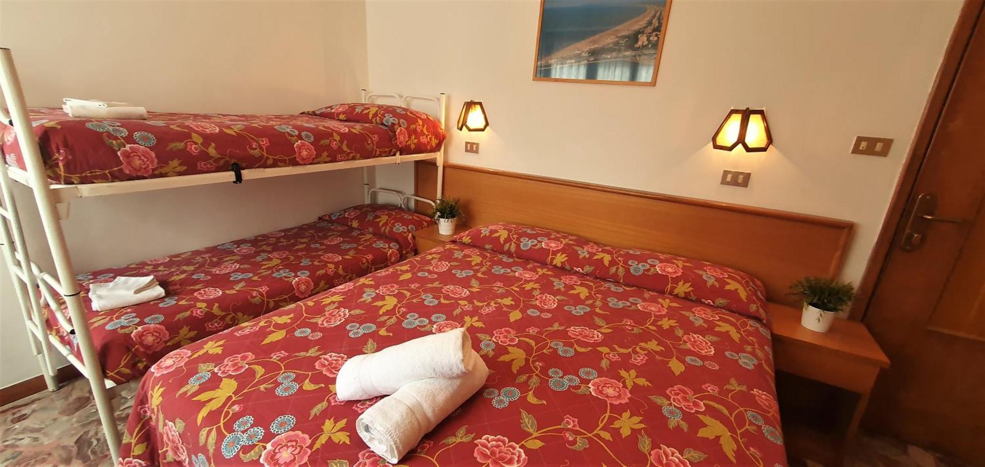 Hotel Alessi** Rimini Esterno foto